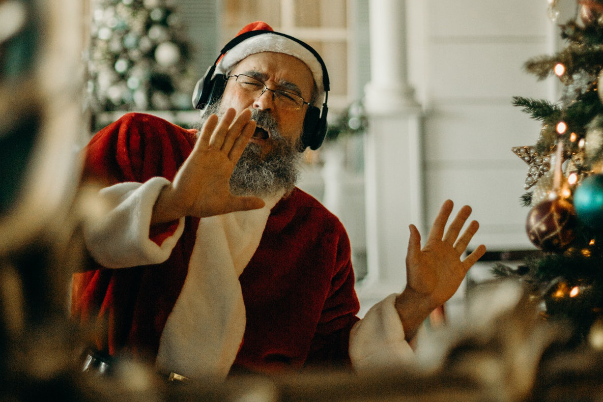 You are currently viewing Top 5 des albums de Noël à écouter en famille